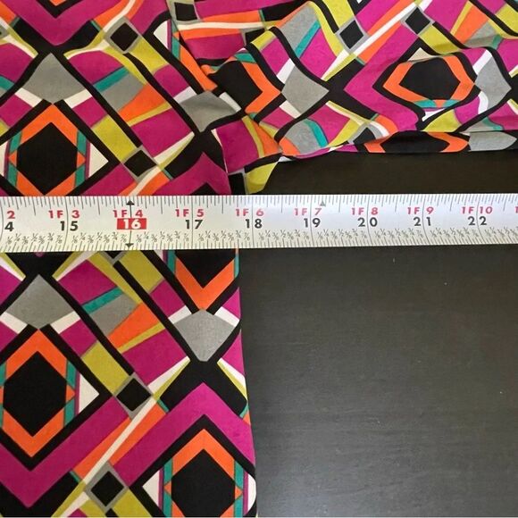 Emma & Michele Pink and Black Sheath Dress with Crew Neck - Picture 8 of 9